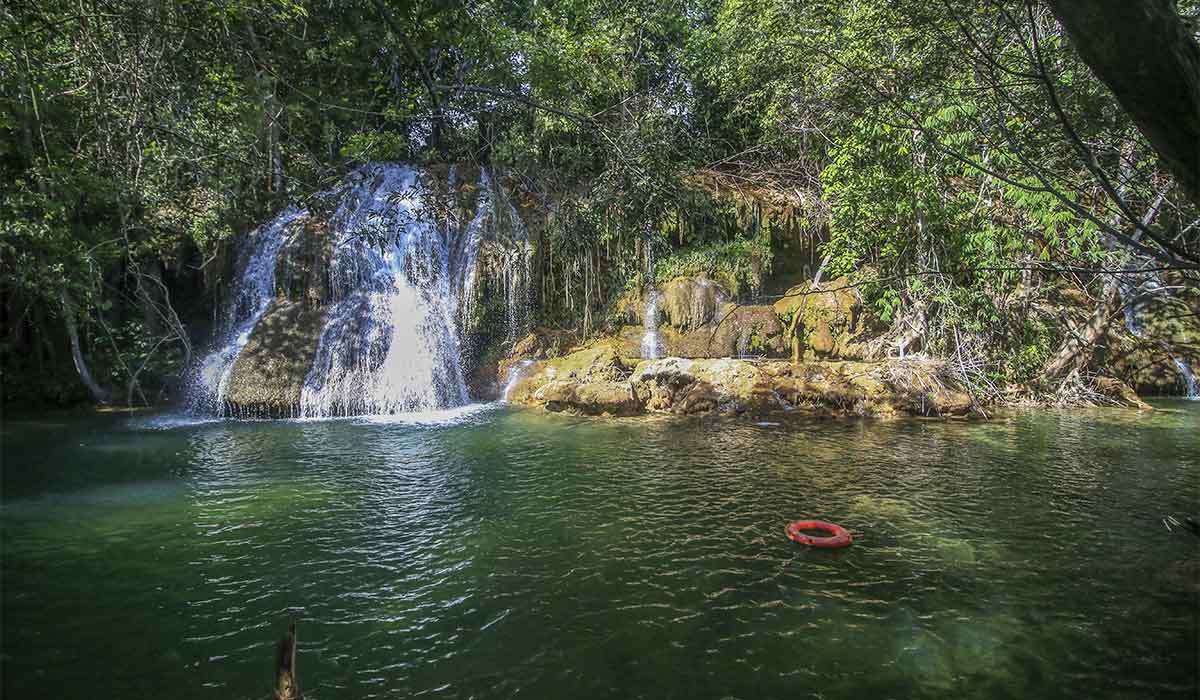 Cachoeira da Gruta